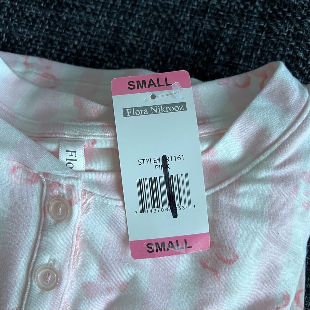 NWT Flora Nikrooz 2-Piece Pink Bows Pajama Set - Picture 14 of 15